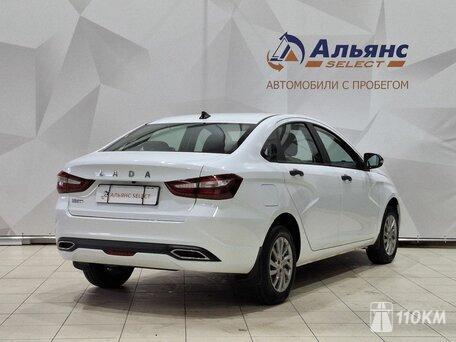 ВАЗ (Lada), Vesta, 1600, 106, бензин, седан, механика, передний привод, среднее состояние, левый, белый, 1 280 000 ₽