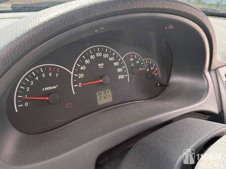 ВАЗ (Lada), Priora, 1600, 87, бензин, хэтчбек, механика, передний привод, среднее состояние, левый, серый, 190 000 ₽